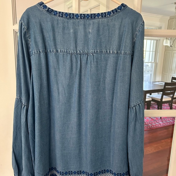NWOT Southern Tide Chambray Denim Blue Peasant Blouse - Large - Picture 8 of 12